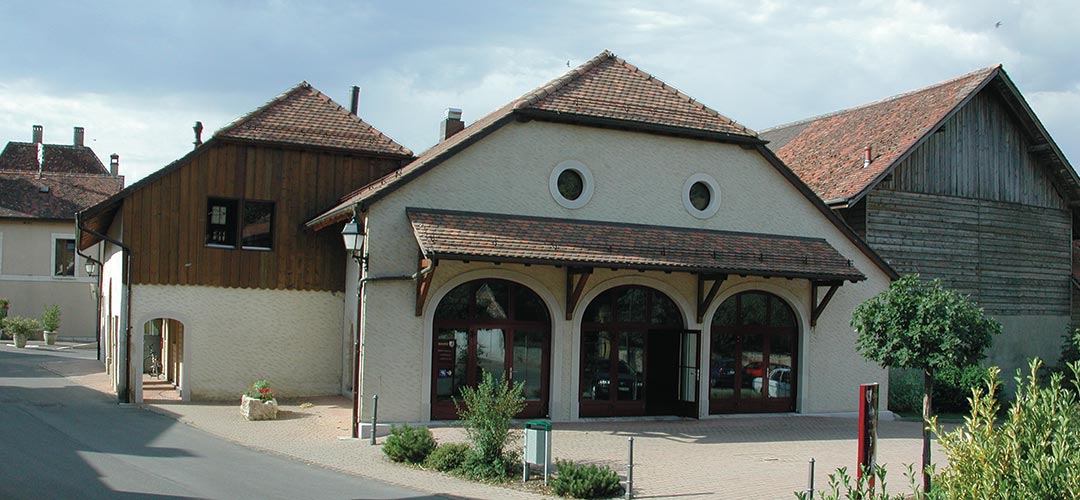 Maison et salle communale